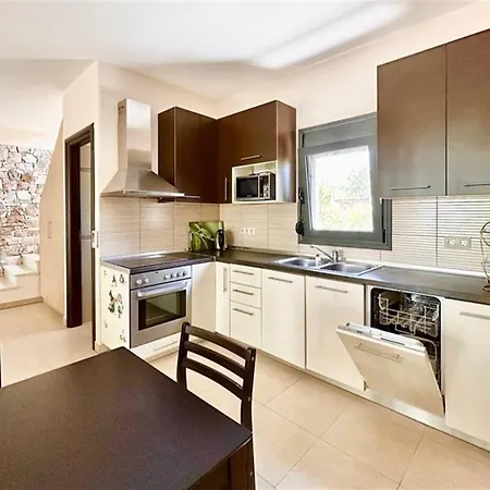 Blue Stone Thassos 3 Bedrooms 8 Guests Órmos Prínou